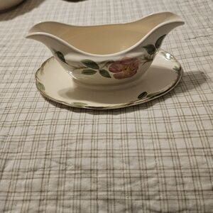 Vintage Desert Rose Gravy Boat With Attached Bottom Dish